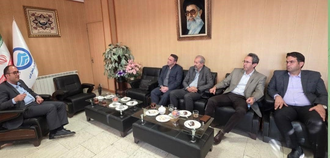 ‍ دیدار هیئت‌مدیره انجمن پیمانکاران عمرانی استان با مدیرعامل جدید آب و فاضلاب